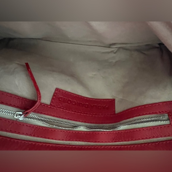 New PAOLA DANGOND Genuine Crocodile Chain Strap Shoulder Bag Handbag, Red - Picture 9 of 10